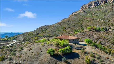 $2,395,000 | 8400 Mipolomol Road, Malibu, CA 90265