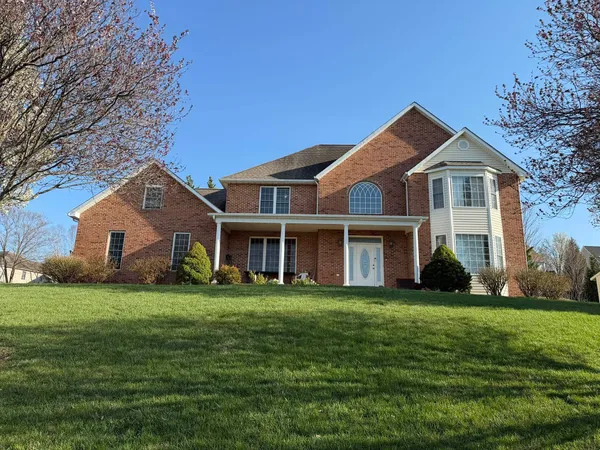 $600,000 | 635 Long Meadow Road, Fishersville, VA 22939