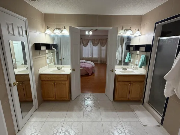 $600,000 | 635 Long Meadow Road, Fishersville, VA 22939