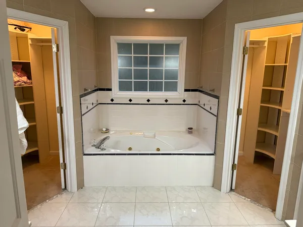 $629,900 | 635 Long Meadow Road, Fishersville, VA 22939