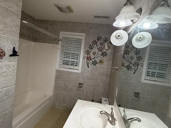 $629,900 | 635 Long Meadow Road, Fishersville, VA 22939