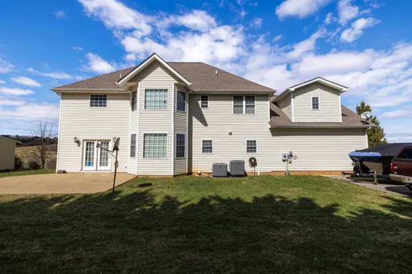 $629,900 | 635 Long Meadow Road, Fishersville, VA 22939