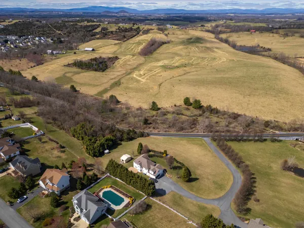 $629,900 | 635 Long Meadow Road, Fishersville, VA 22939