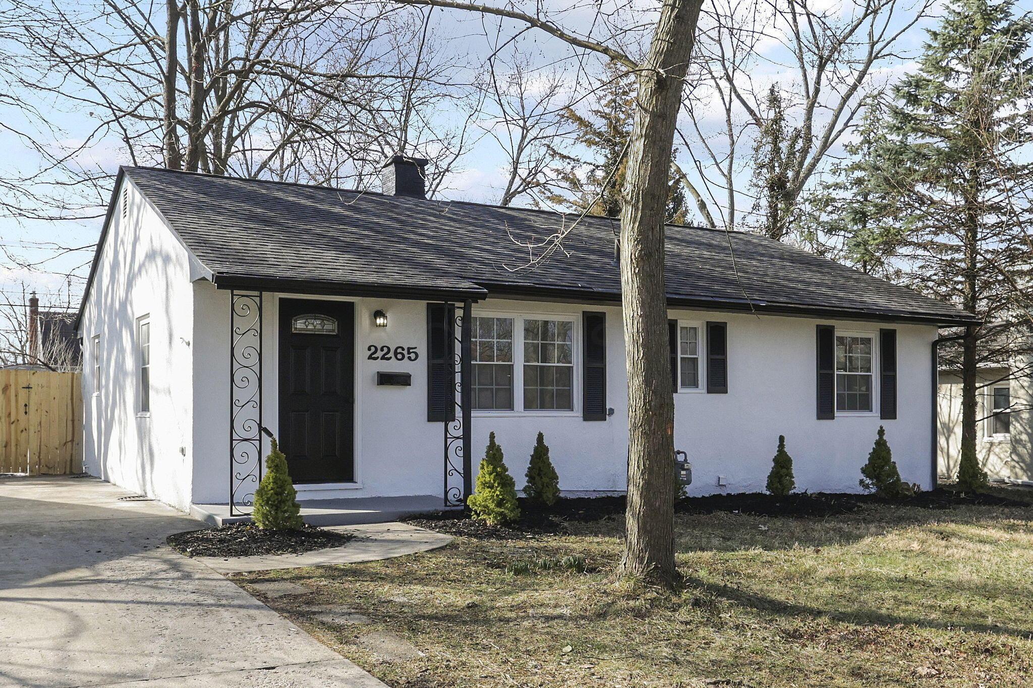 2265 Edgevale Road Columbus, OH 43221 - Photo 2 of 56 1-web-or-mls-0D3A9429 - Copy