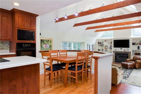 28 Farm Hill Road Natick, MA 01760 - Photo 5 of 11 Gallery Image 5