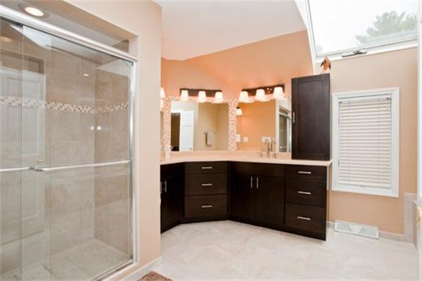 28 Farm Hill Road Natick, MA 01760 - Photo 6 of 11 Gallery Image 6