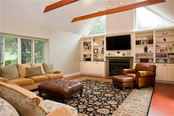 28 Farm Hill Road Natick, MA 01760 - Photo 8 of 11 Gallery Image 8