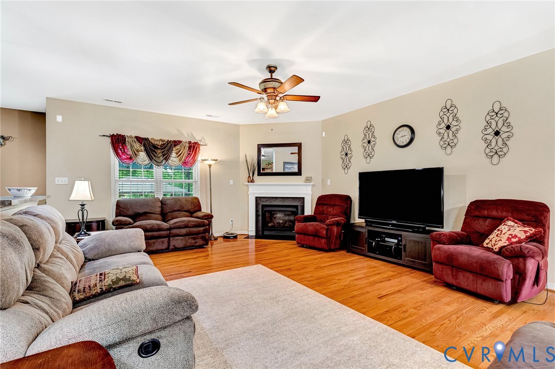5408 Wellington Ridge Road Henrico, VA 23231 - Photo 4 of 49