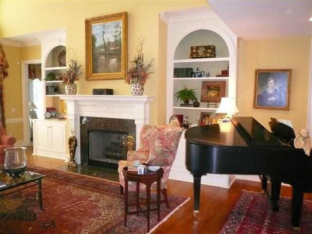760 Navigator's Point Seneca, SC 29672 - Photo 6 of 25 Gallery Image 6