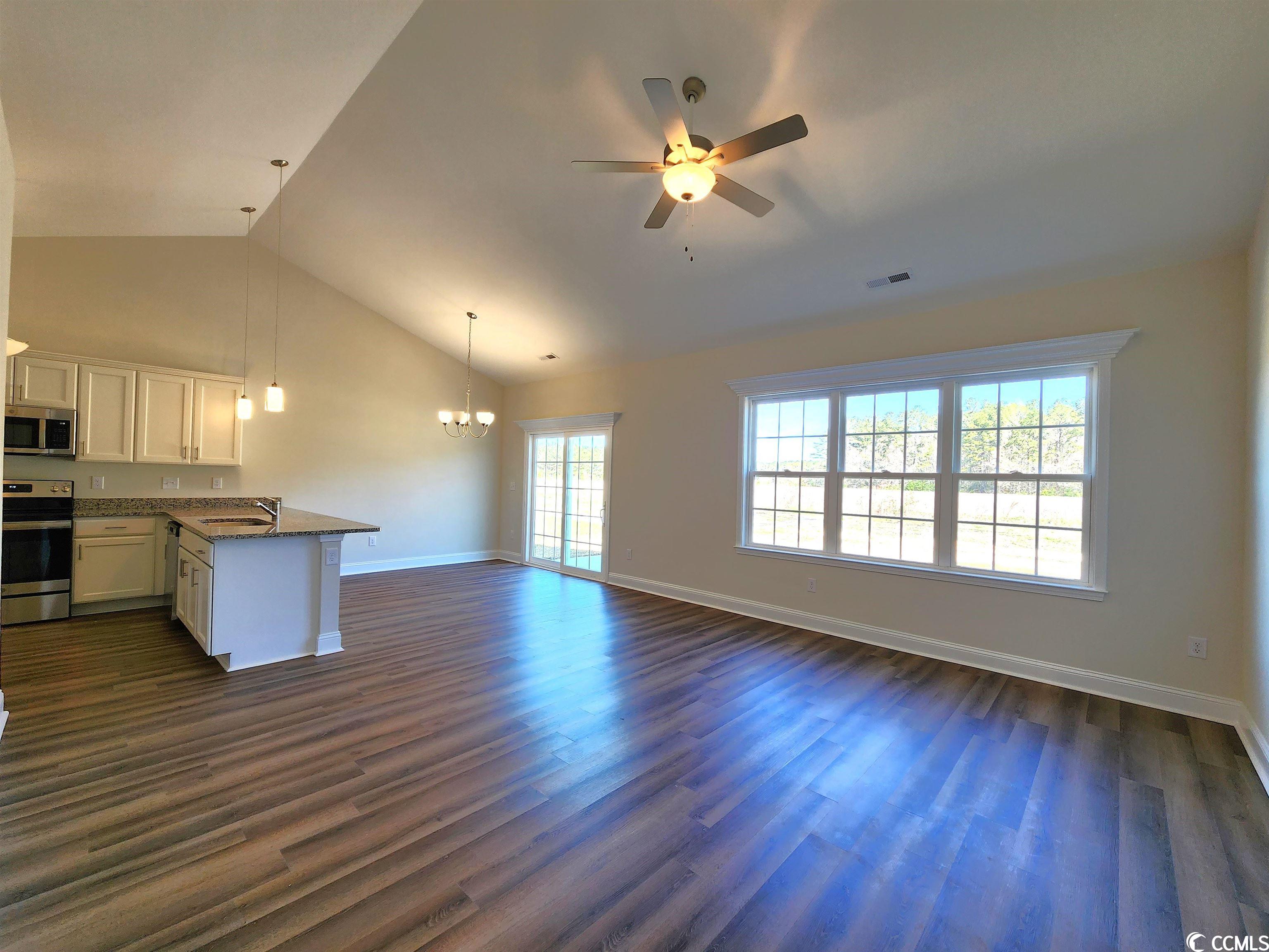 243 Highway 747 Loris Sc 29569 Loris, SC 29569 - Photo 5 of 19