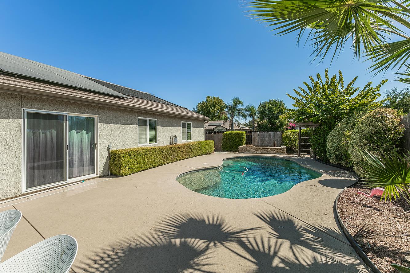 2864 Rialto Avenue Clovis, CA 93611 - Photo 35 of 43