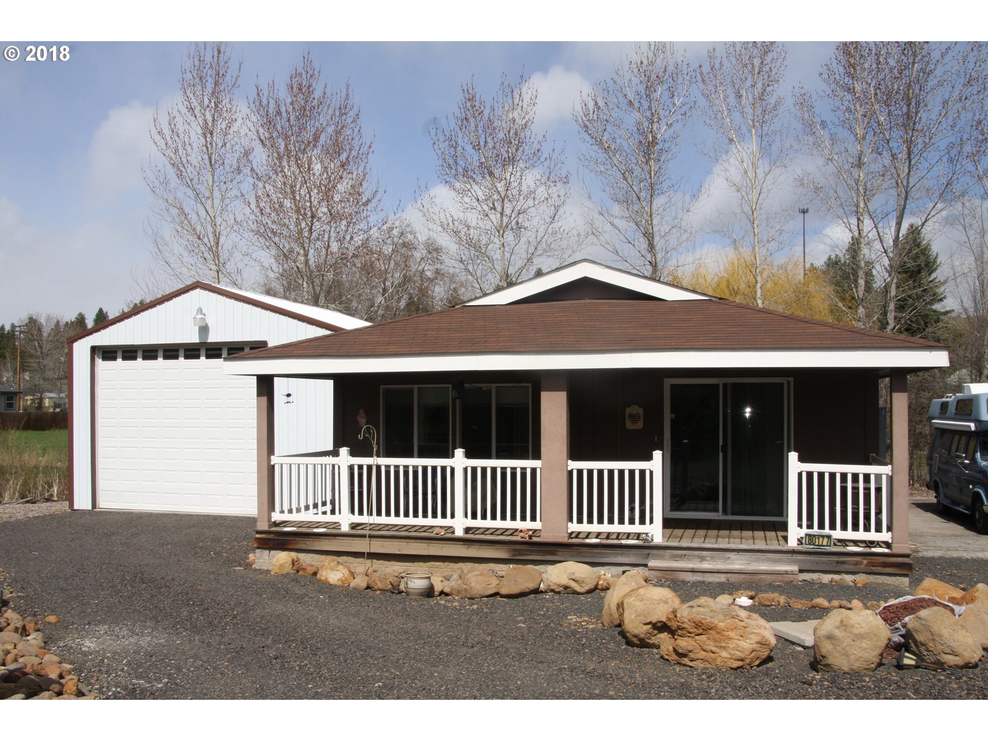 80177 Emigrant Street Wamic, OR 97063 - Photo 5 of 14 Gallery Image 5