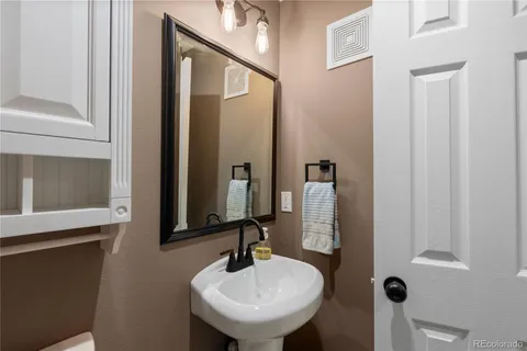 $629,950 | 10250 South Rotherwood Circle, Highlands Ranch, CO 80130