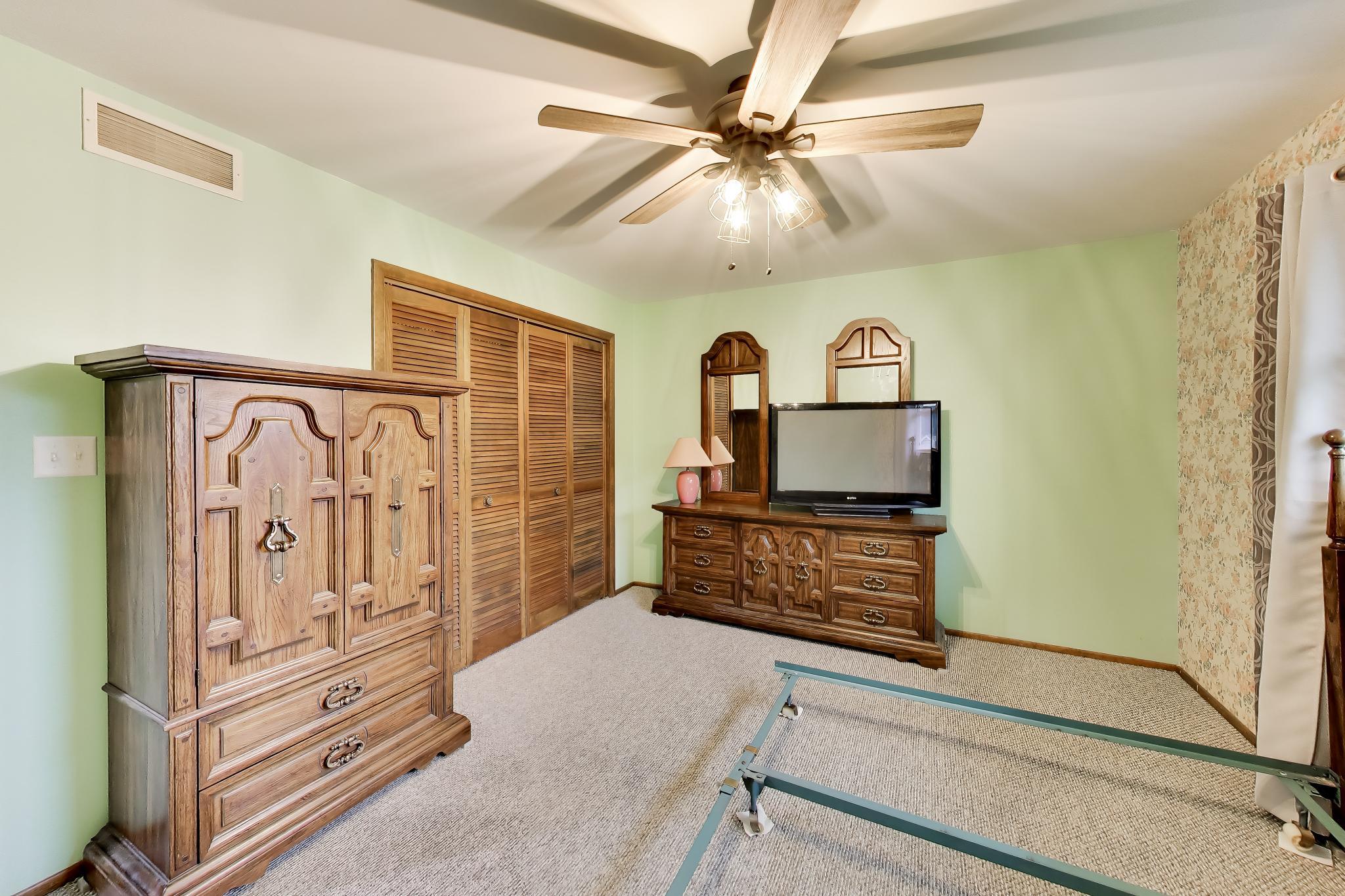 6712 Old Porter Road Portage, IN 46368 - Photo 14 of 45 2048x1365