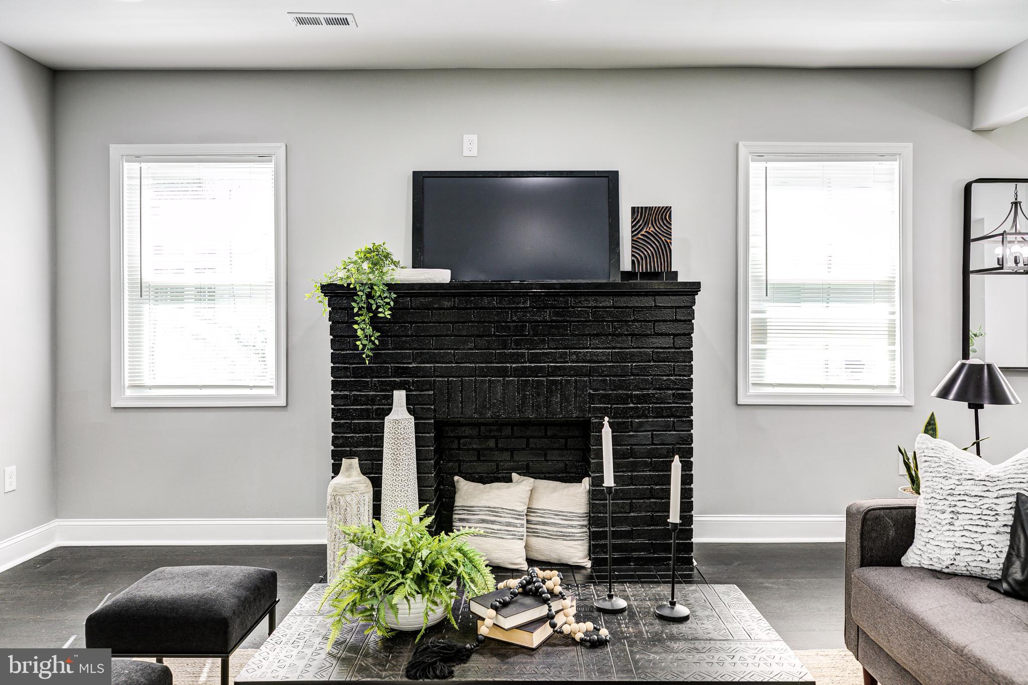 4104 Chatham Road Baltimore, MD 21207 - Photo 13 of 44