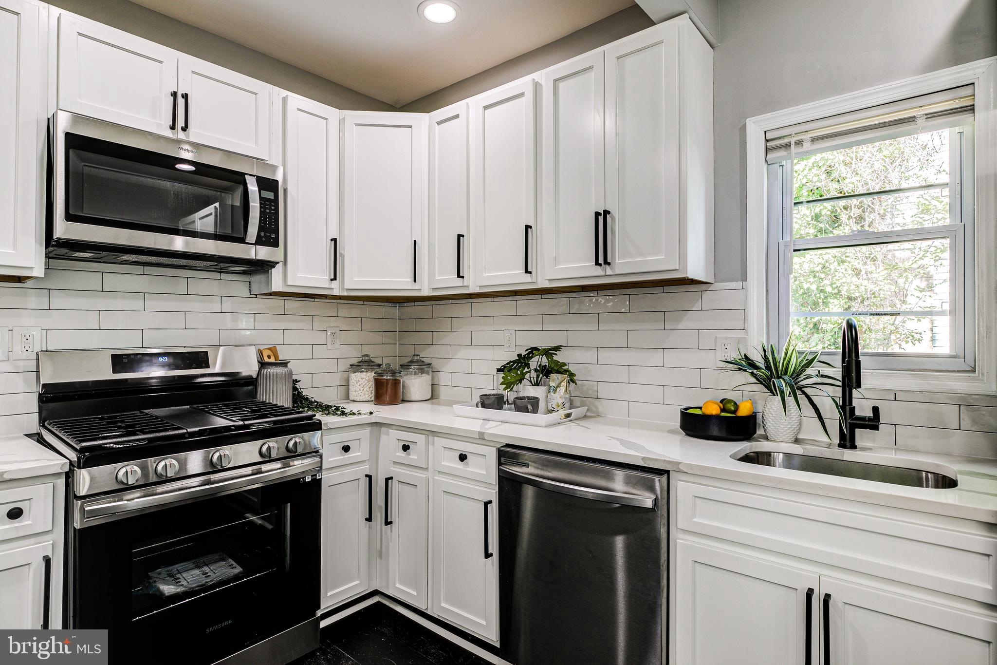 4104 Chatham Road Baltimore, MD 21207 - Photo 24 of 44