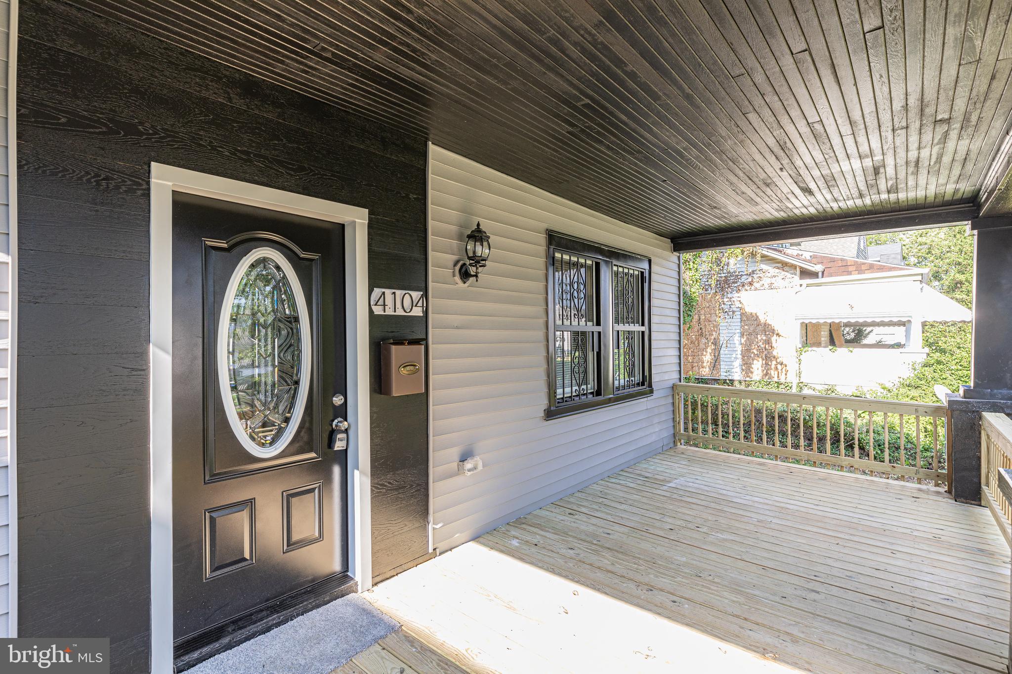 4104 Chatham Road Baltimore, MD 21207 - Photo 4 of 44