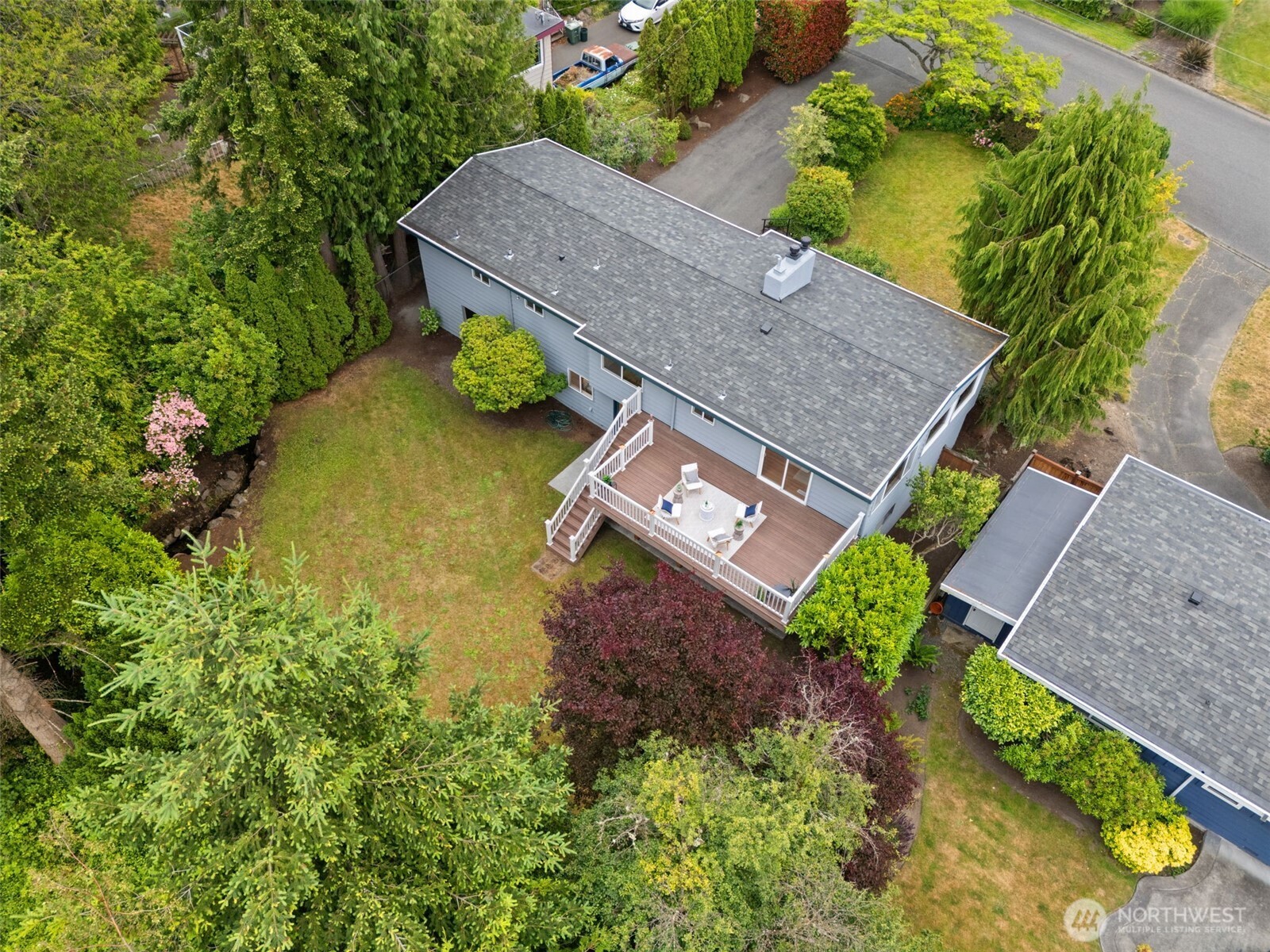 1011 Carol Way Edmonds, WA 98020 - Photo 39 of 40