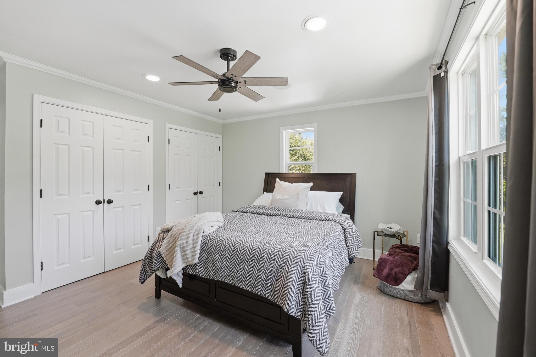 2919 Davidsonville Road Davidsonville, MD 21035 - Photo 28 of 61 a bedroom with a bed and a window