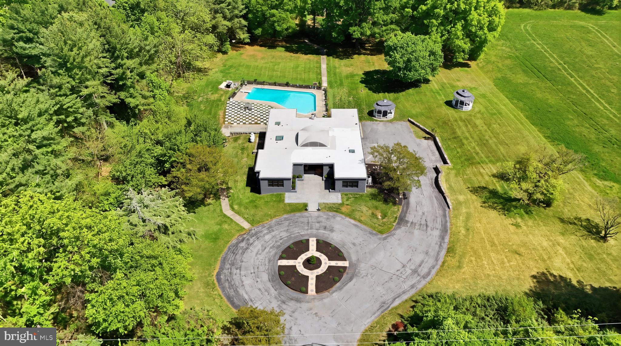 2919 Davidsonville Road Davidsonville, MD 21035 - Photo 60 of 61 an aerial view of a house with outdoor space