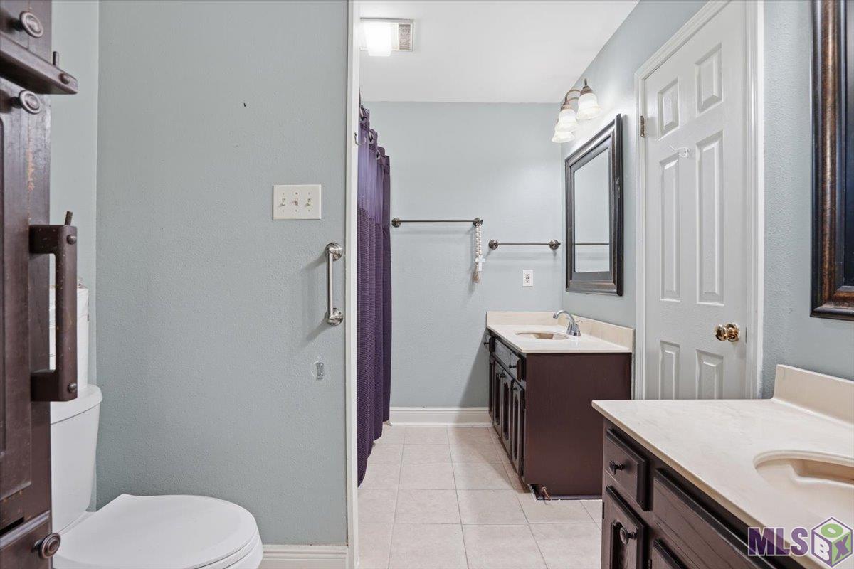 2054 Pecan Ridge Avenue Baton Rouge, LA 70816 - Photo 13 of 15