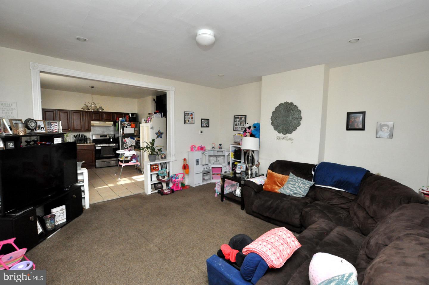 244 Rutland Avenue Mount Holly, NJ 08060 - Photo 6 of 17 Gallery Image 6