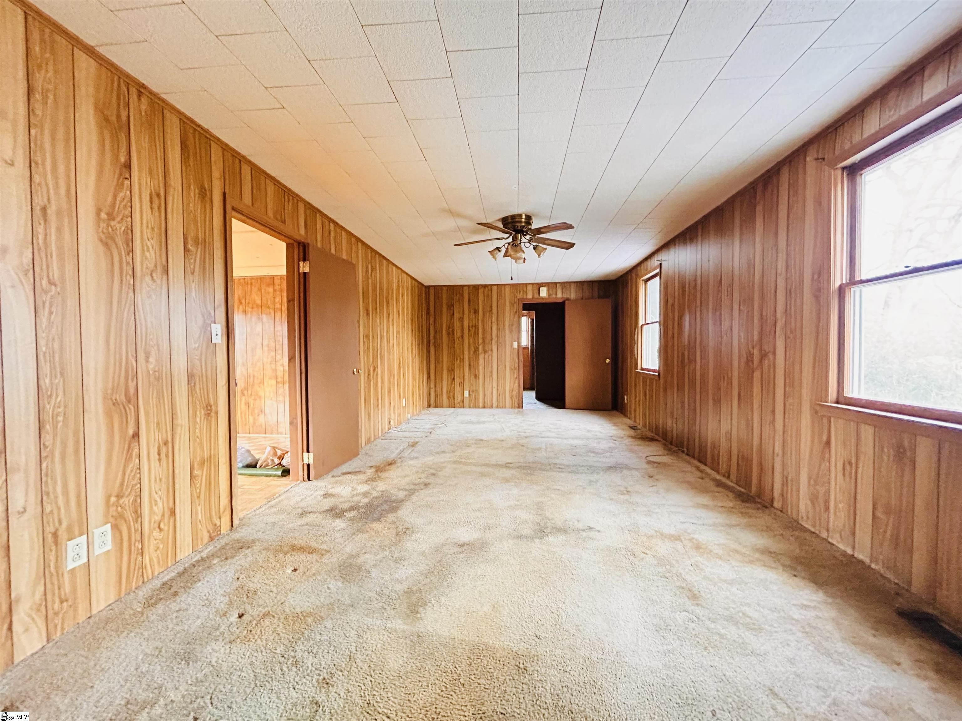 822 Ranch Road Laurens, SC 29360 - Photo 3 of 12