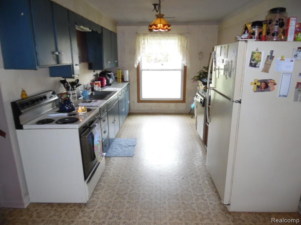 14615 Briar Hill Road Carleton, MI 48117 - Photo 8 of 33 14615 Briar Hill 016.JPG
