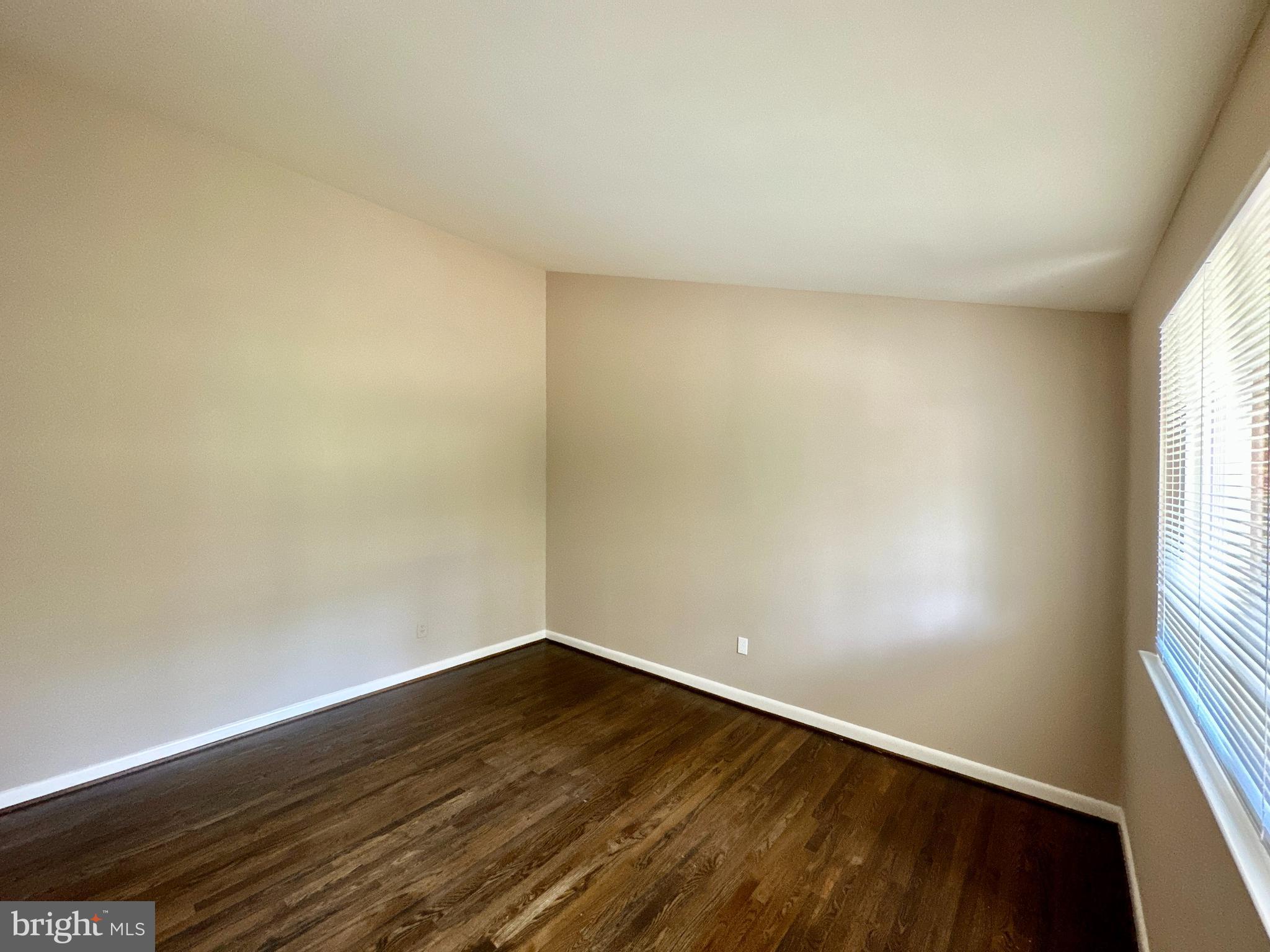 11106 Bybee Street Silver Spring, MD 20902 - Photo 12 of 33