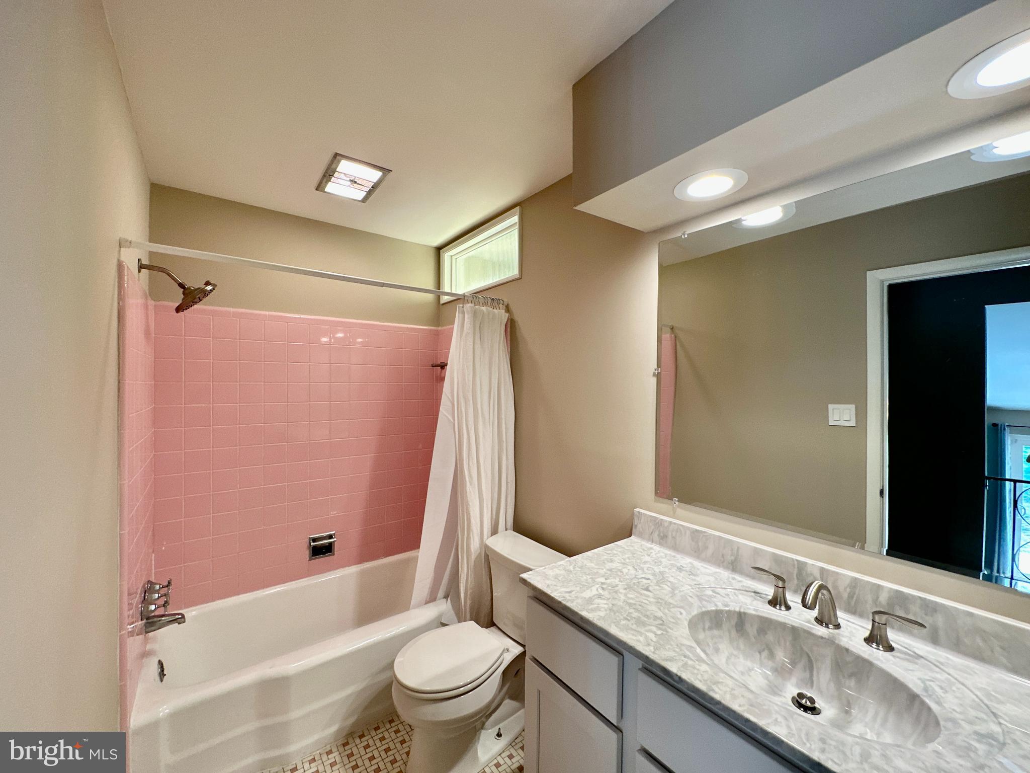 11106 Bybee Street Silver Spring, MD 20902 - Photo 23 of 33