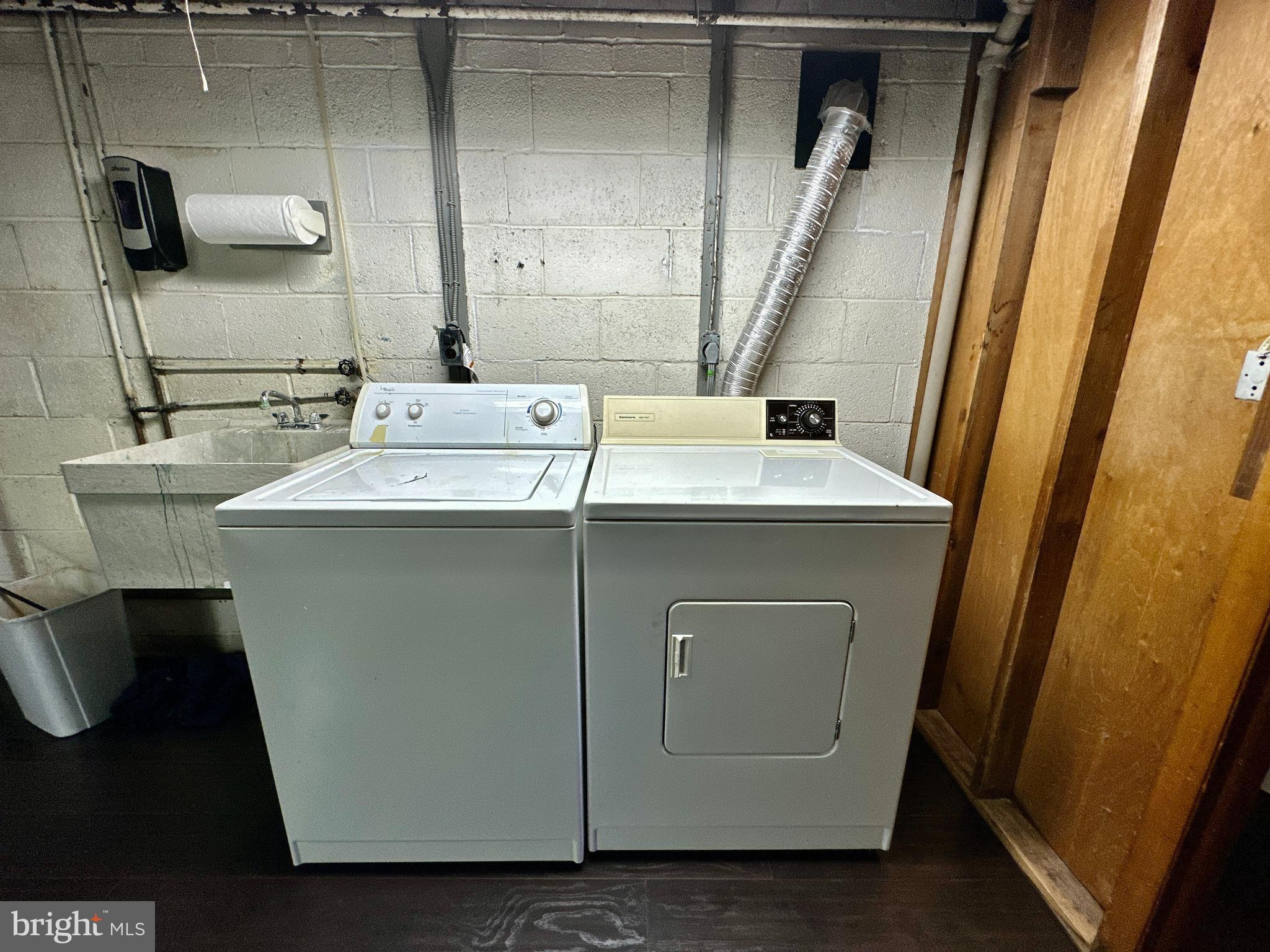 11106 Bybee Street Silver Spring, MD 20902 - Photo 26 of 33