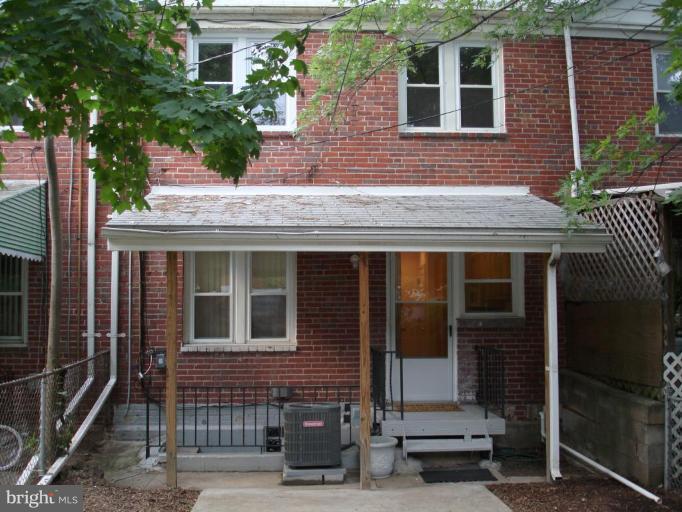 735 Beaverbrook Road Baltimore, MD 21212 - Photo 2 of 20 Exterior (Rear)