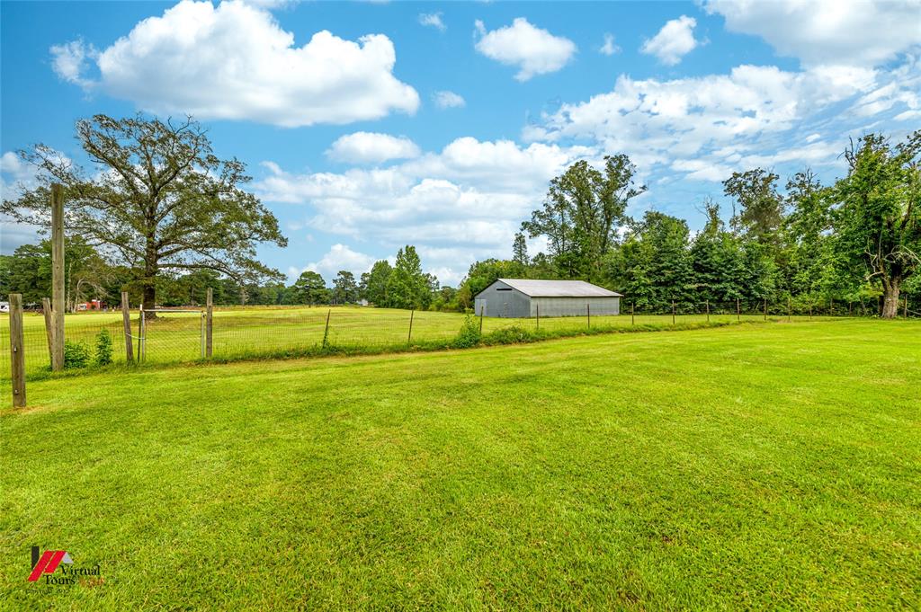 469 Foreman Road Doyline, LA 71023 - Photo 27 of 32 a view of a green field