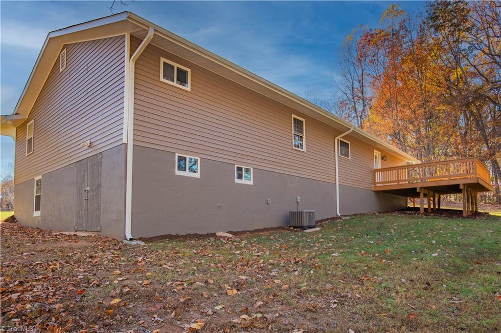 1063 Gunnell Road Rural Hall, NC 27045 - Photo 16 of 50