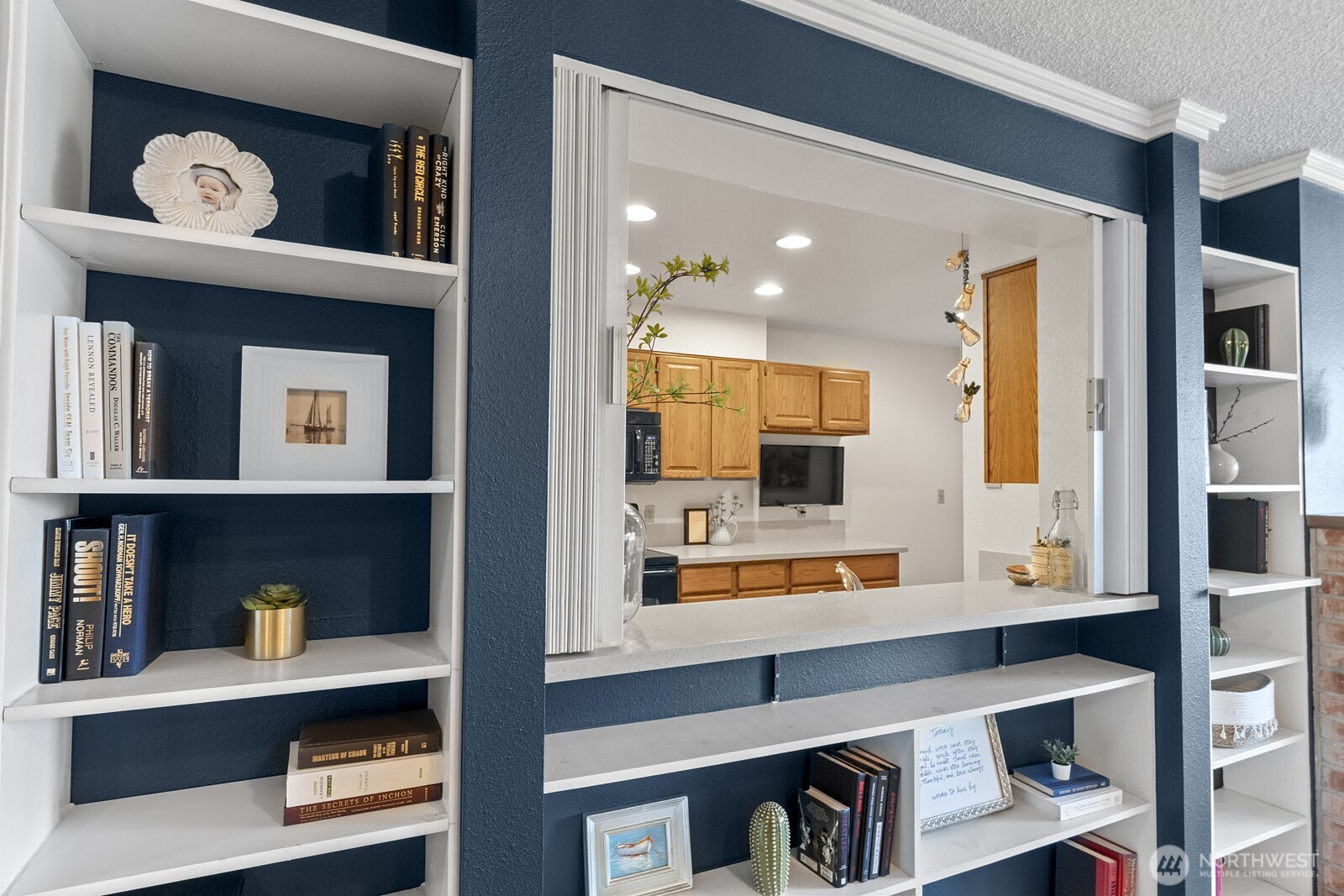 1902 Bridgeport Way West, Unit 106 University Place, WA 98466 - Photo 8 of 25 a view of living room with furniture