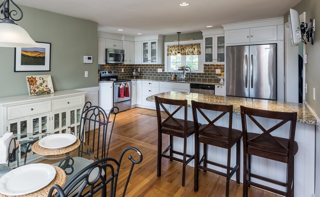 149 Ashbrook Street Springfield, MA 01118 - Photo 4 of 19