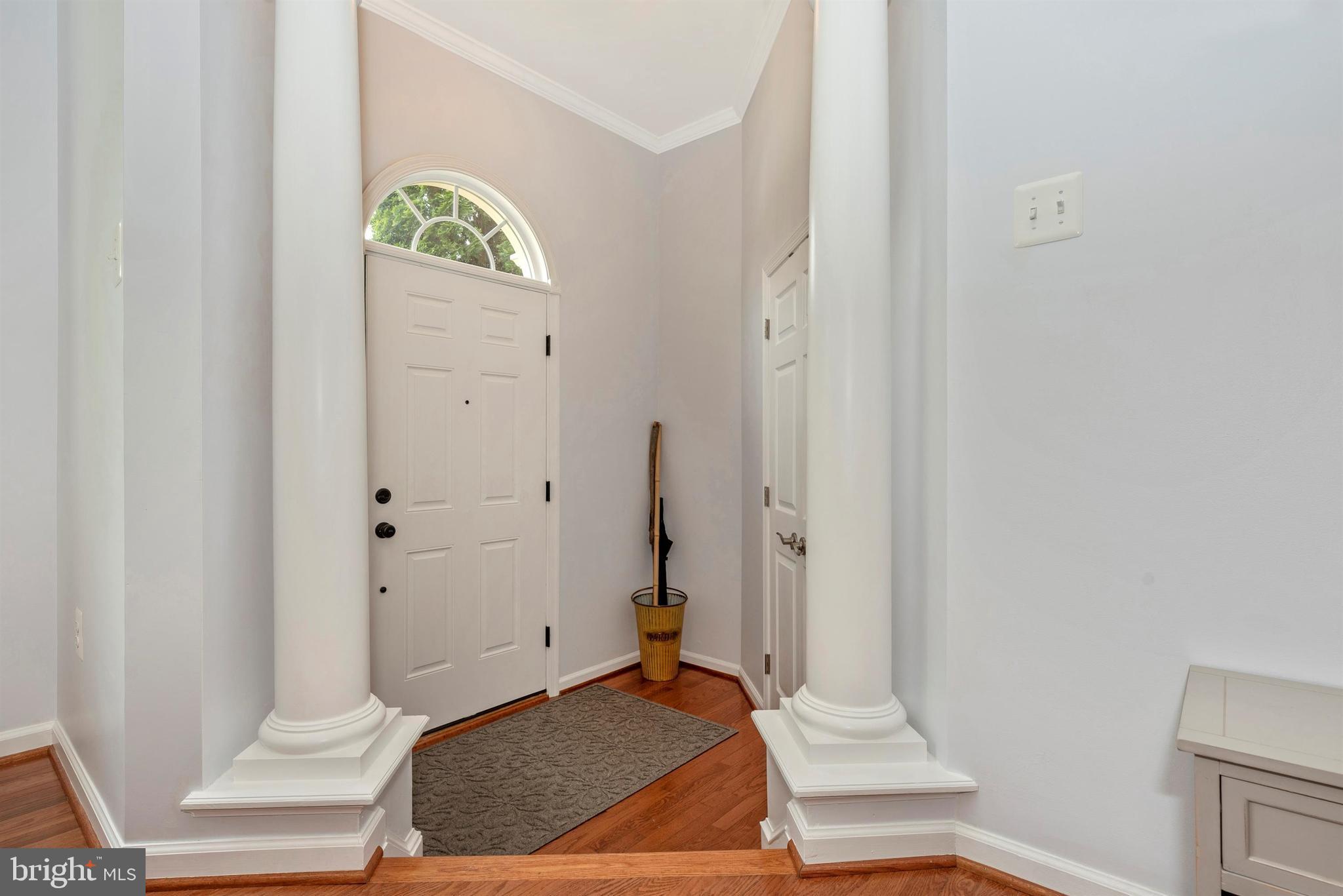 2611 Monocacy Ford Road Frederick, MD 21701 - Photo 3 of 52 Foyer