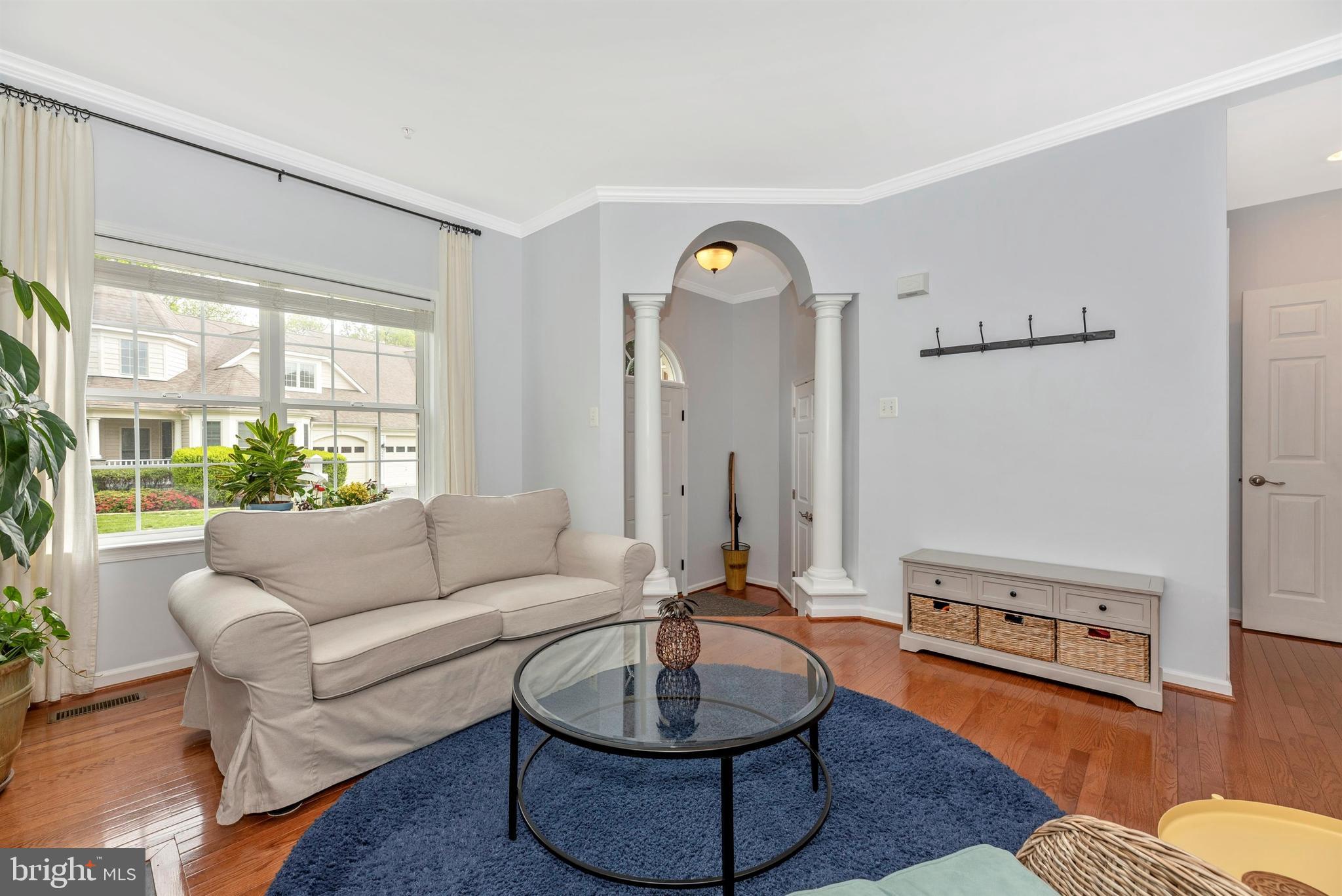 2611 Monocacy Ford Road Frederick, MD 21701 - Photo 6 of 52 Living Room