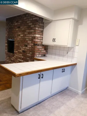 $3,950 | 44 Muth Drive, Orinda, CA 94563