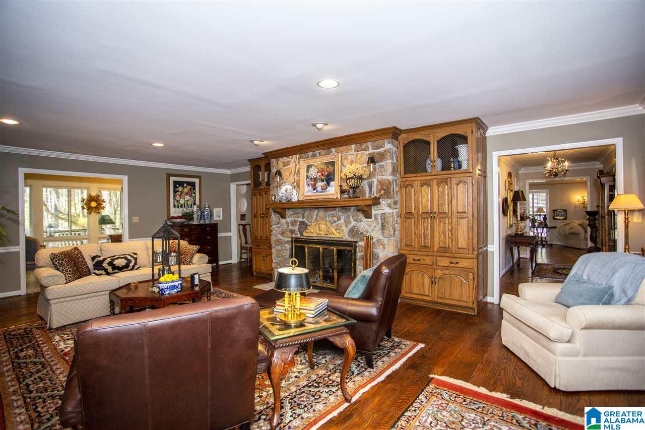 2608 Kings Ridge Drive Birmingham, AL 35243 - Photo 18 of 48
