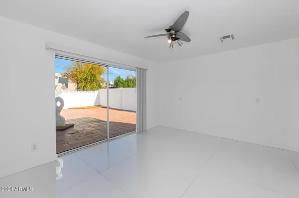 $4,295 | 4222 East Indianola Avenue, Phoenix, AZ 85018