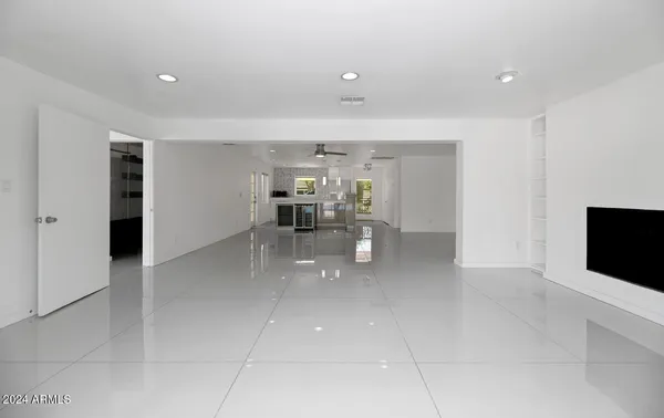 $4,295 | 4222 East Indianola Avenue, Phoenix, AZ 85018