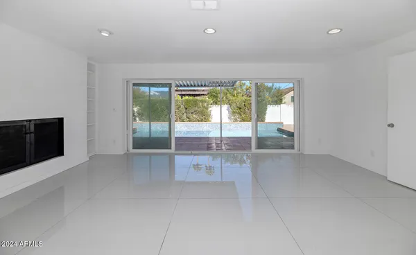 $4,395 | 4222 East Indianola Avenue, Phoenix, AZ 85018