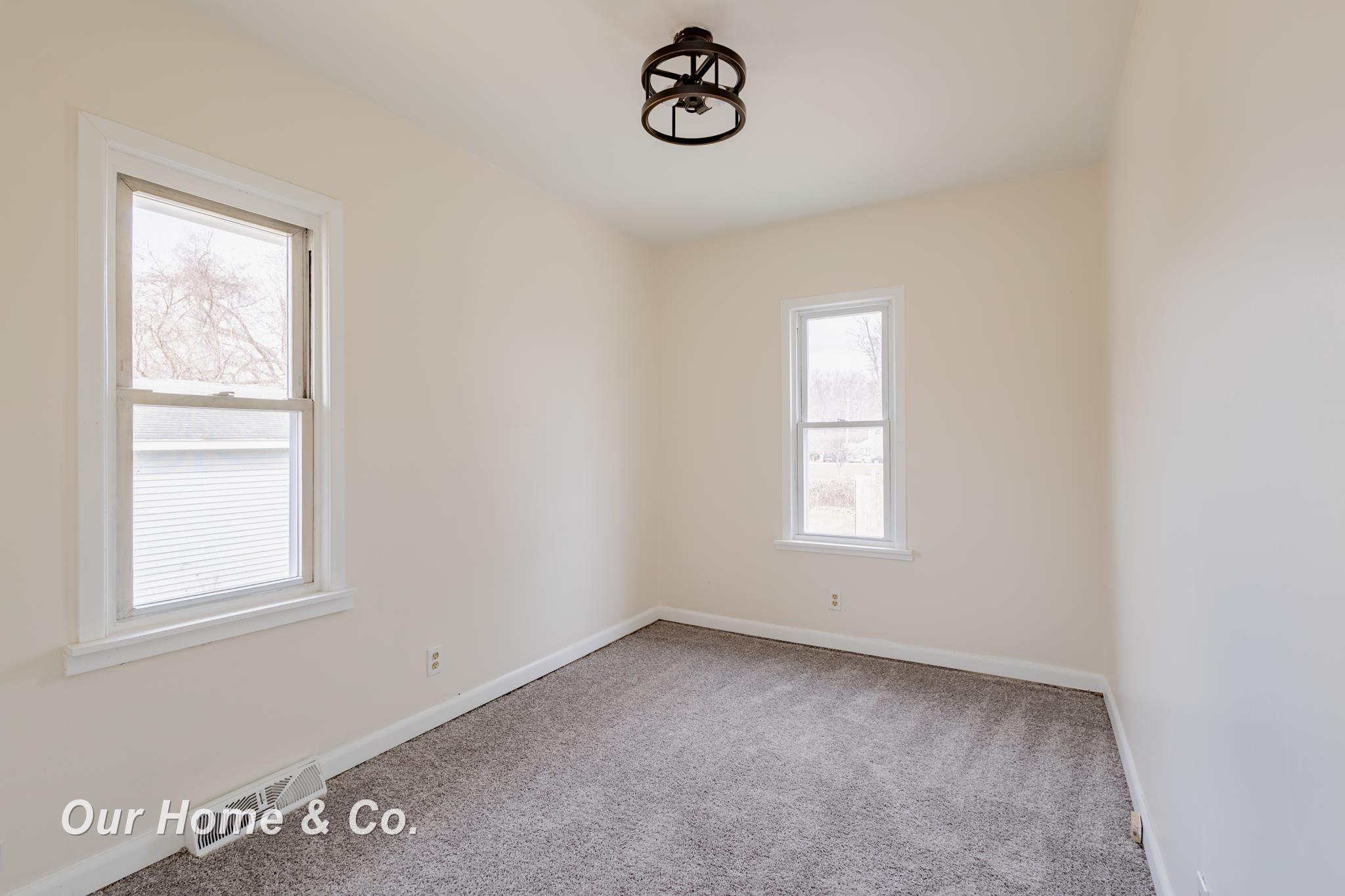 708 Sherman Road Saginaw, MI 48604 - Photo 15 of 24