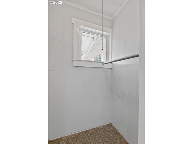 a house view with a outdoor space