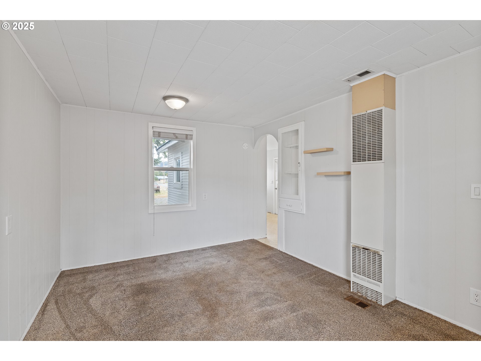 141 Poplar Street Powers, OR 97466 - Photo 3 of 37