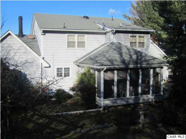 208 Hickory Hill Road Fishersville, VA 22939 - Photo 25 of 31 Back of home