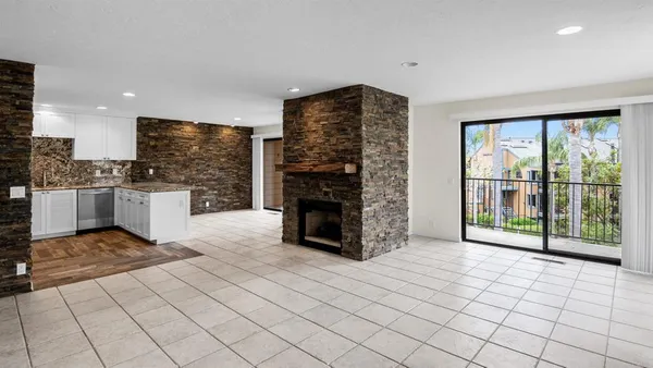 $4,500 | 812 Kalpati Circle, Unit E, Carlsbad, CA 92008