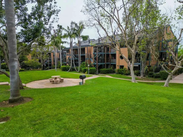 $4,500 | 812 Kalpati Circle, Unit E, Carlsbad, CA 92008