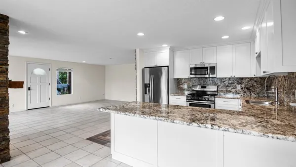 $4,500 | 812 Kalpati Circle, Unit E, Carlsbad, CA 92008